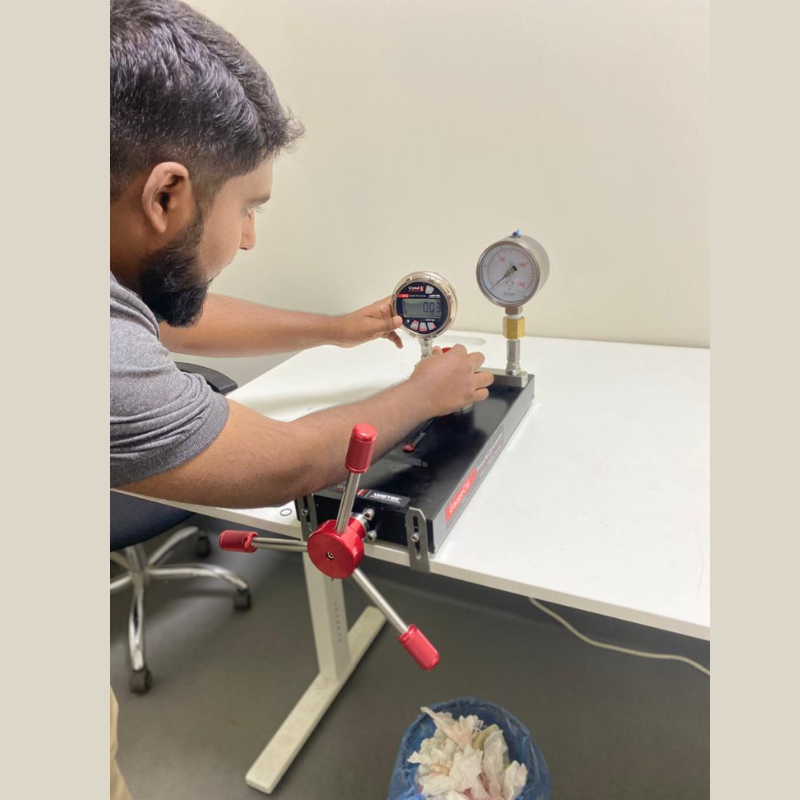 Mechanical Instruments Calibration